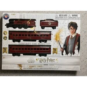 Lionel Hogwarts Express Train Set 711981 Battery Operated Harry Potter